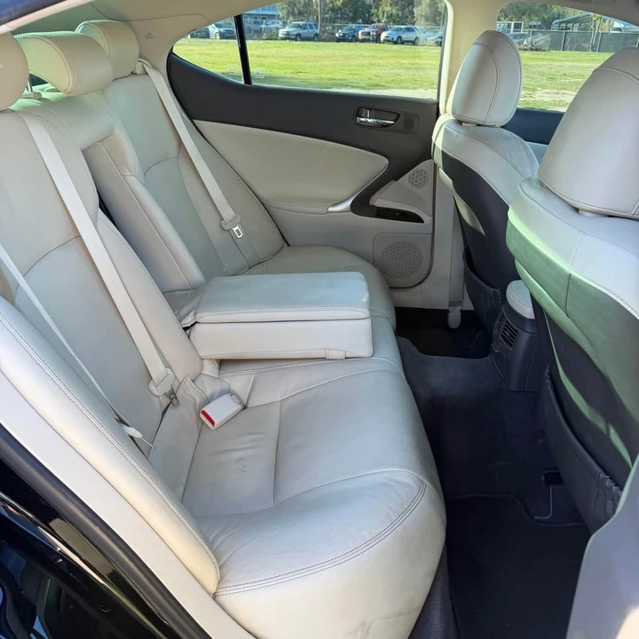 2013 Lexus IS 2nd Gen - Image 11 of 19