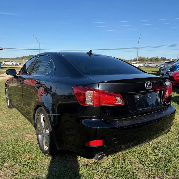2013 Lexus IS 2nd Gen - Image 5 of 19