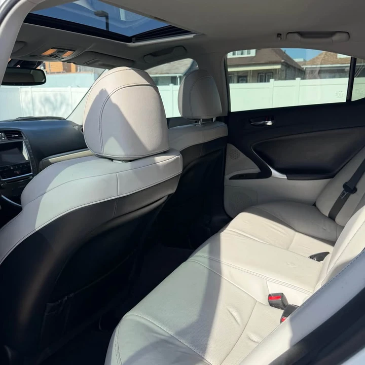 2013 Lexus IS 2nd Gen - Image 11 of 20