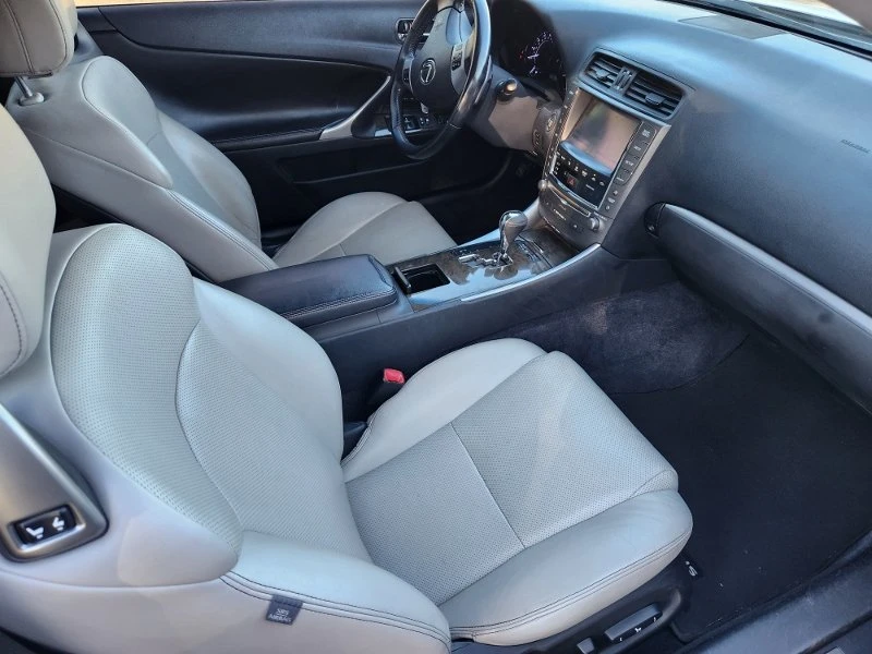 2013 Lexus IS 2nd Gen - Image 16 of 18