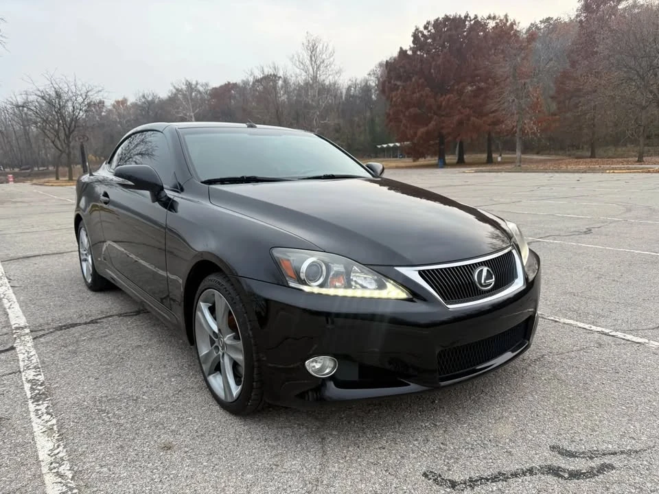 2013 Lexus IS 2nd Gen - Image 3 of 19