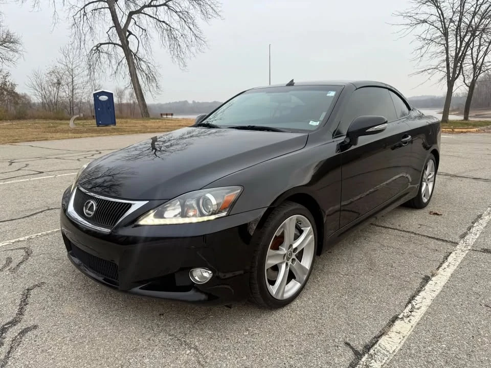 2013 Lexus IS 2nd Gen - Image 9 of 19