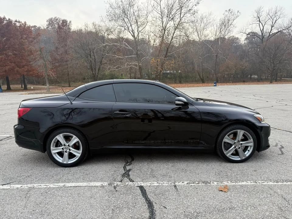 2013 Lexus IS 2nd Gen - Image 4 of 19
