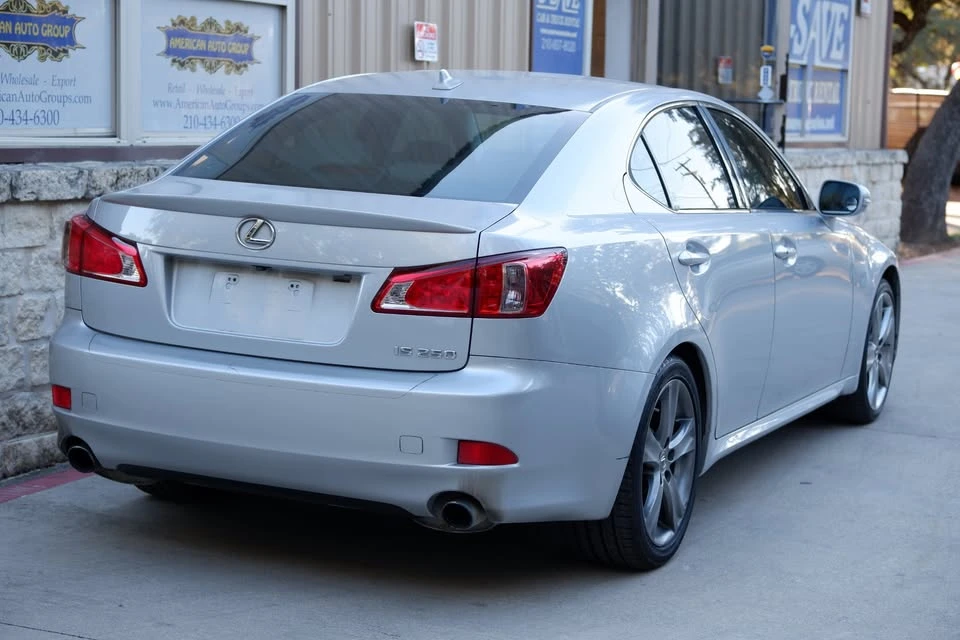 2013 Lexus IS 2nd Gen - Image 2 of 20