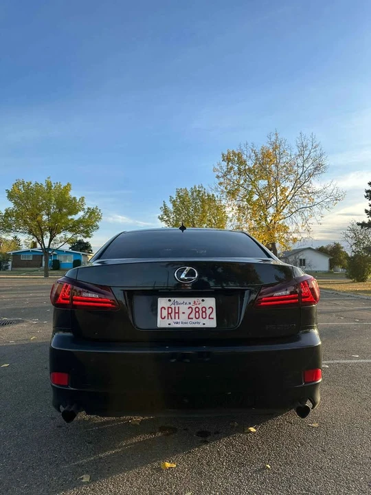 2013 Lexus IS 2nd Gen - Image 6 of 12