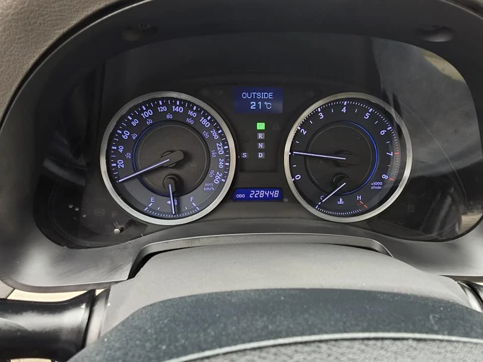 2013 Lexus IS 2nd Gen - Image 10 of 12