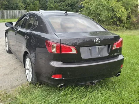 2013 Lexus IS 2nd Gen - Image 4 of 12