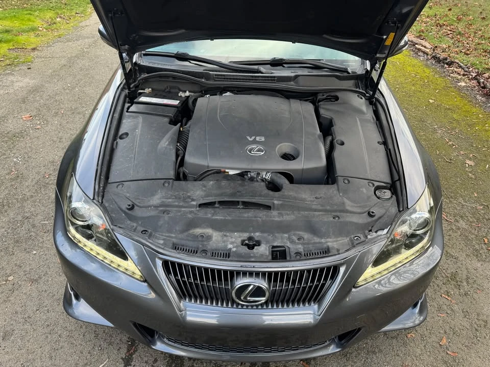 2013 Lexus IS 2nd Gen - Image 15 of 15