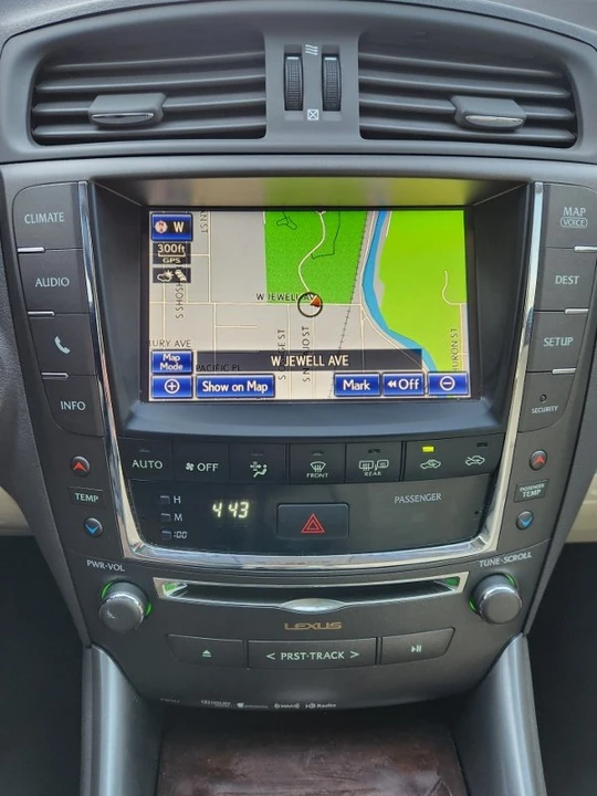 2013 Lexus IS 2nd Gen - Image 14 of 20
