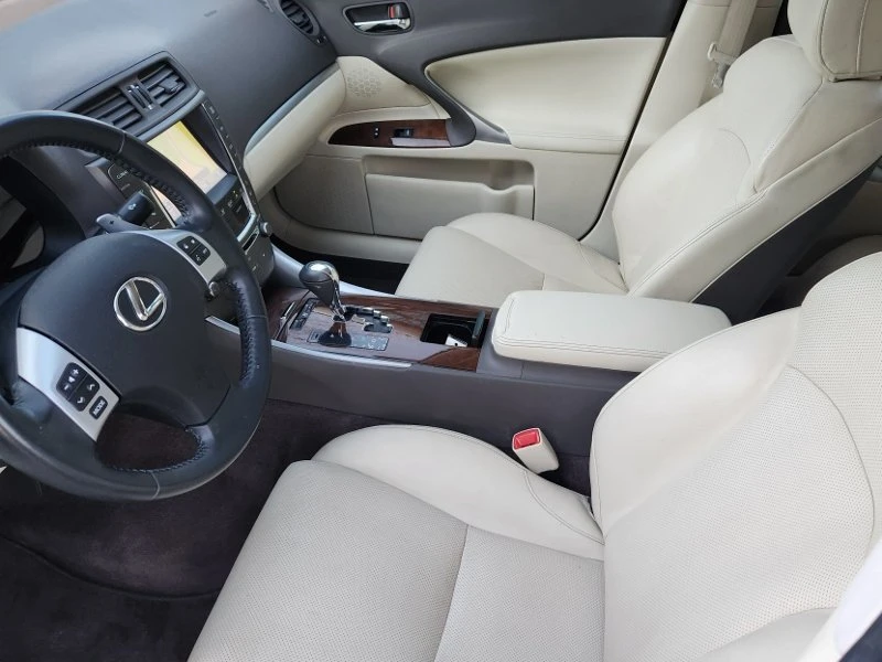 2013 Lexus IS 2nd Gen - Image 9 of 20
