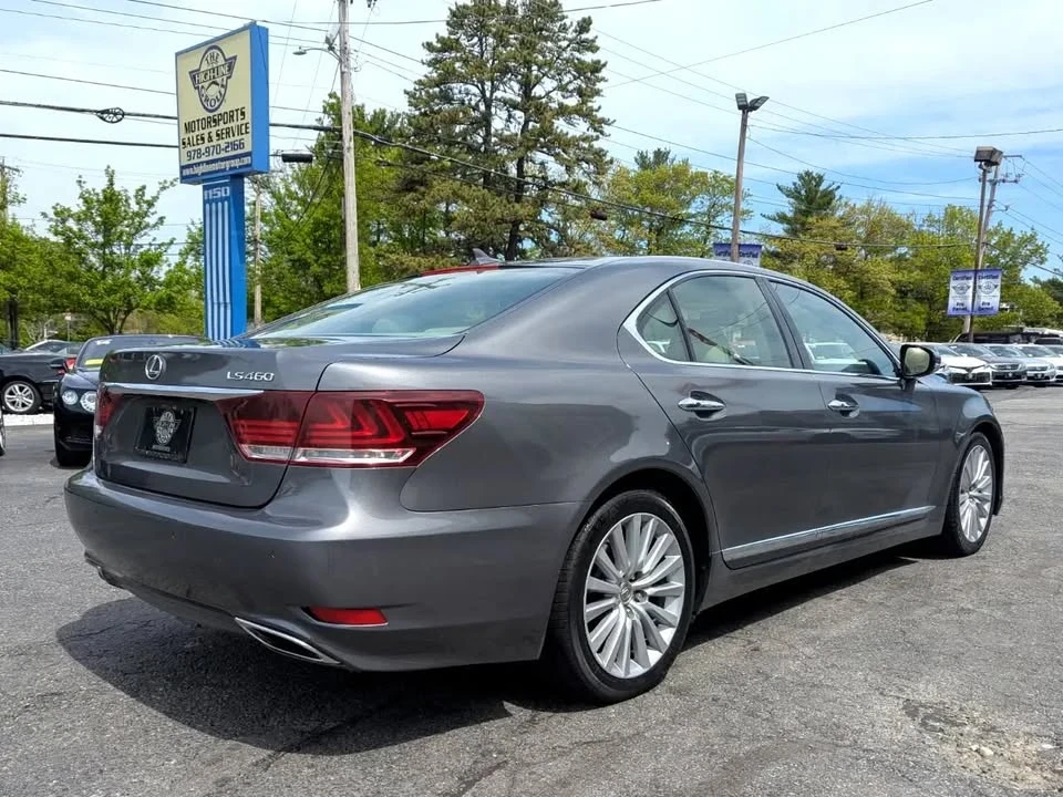 2013 Lexus LS 4th Gen - Image 7 of 18