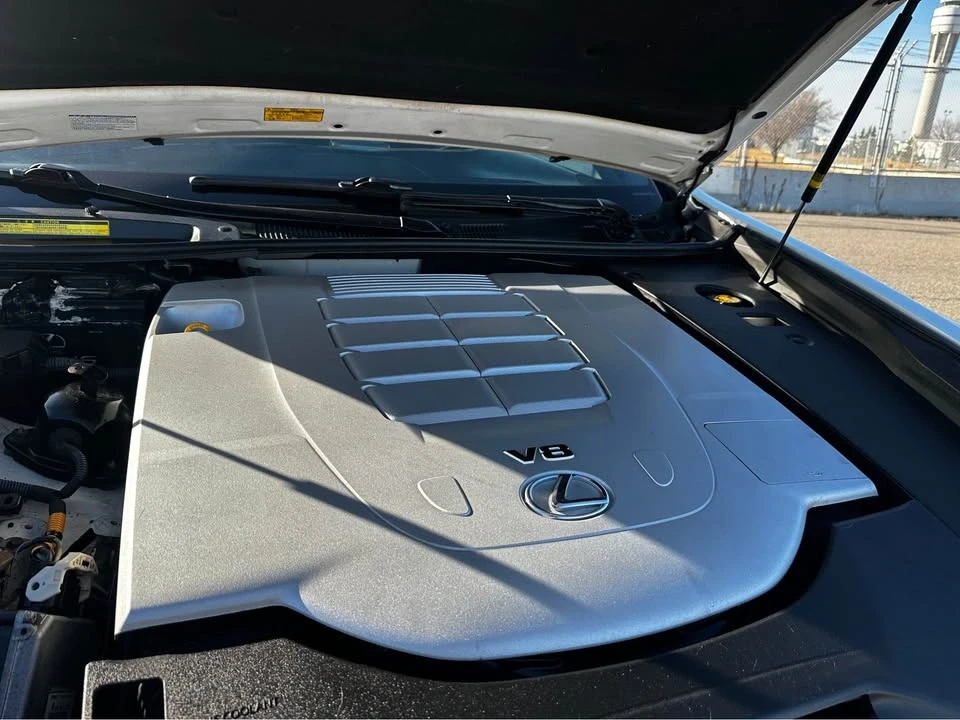 2013 Lexus LS 4th Gen - Image 7 of 12