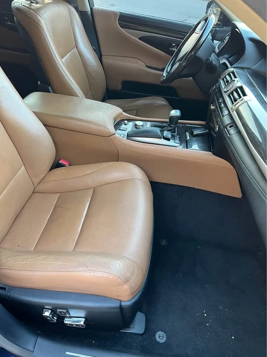 2013 Lexus LS 4th Gen - Image 6 of 8