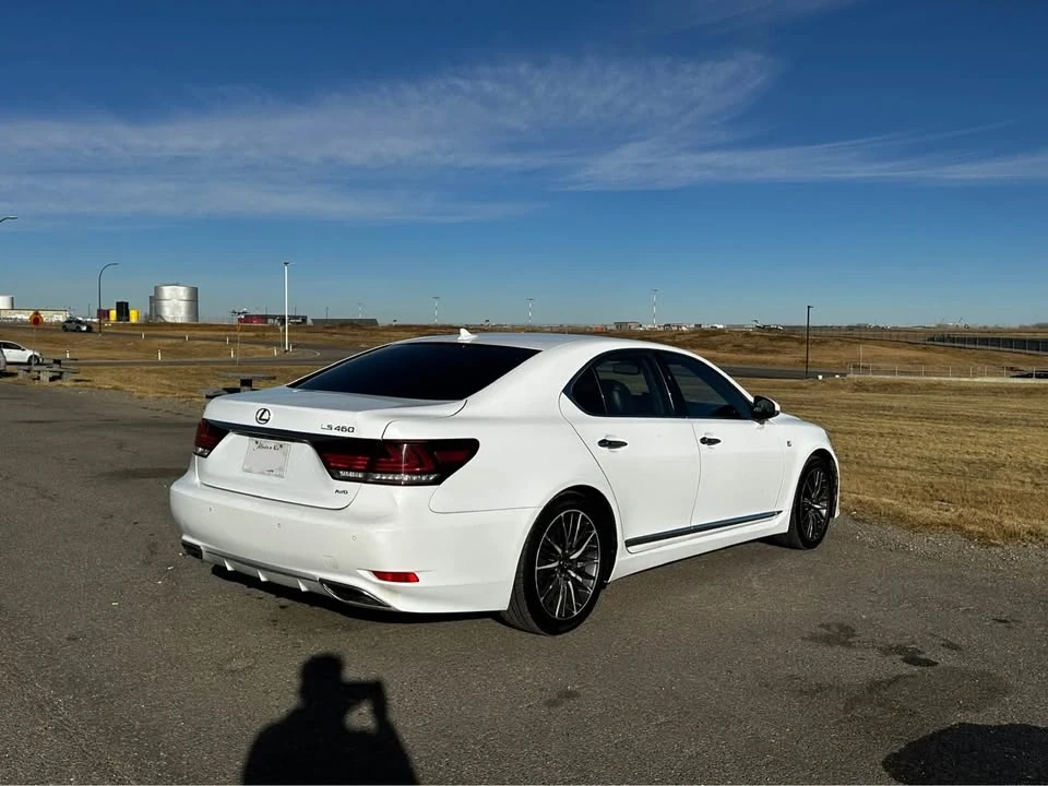 2013 Lexus LS 4th Gen - Image 4 of 12