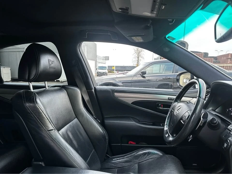 2013 Lexus LS 4th Gen - Image 12 of 12