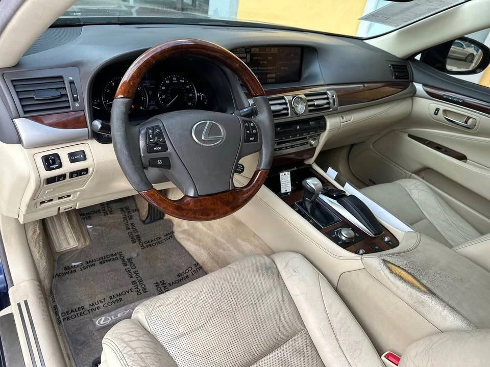 2013 Lexus LS 4th Gen - Image 14 of 14