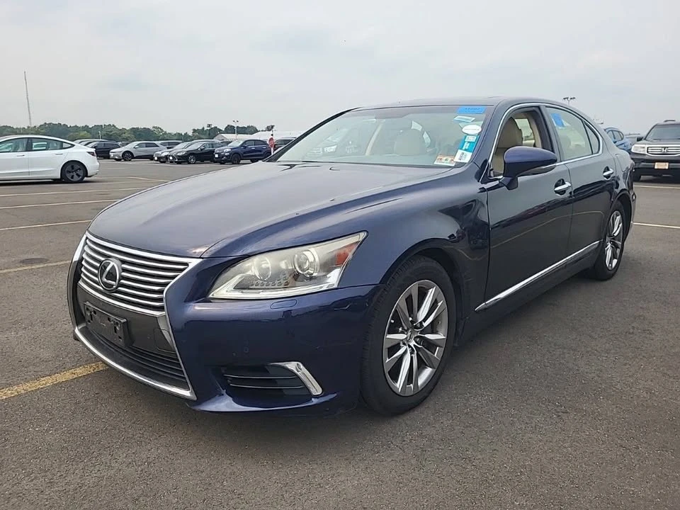 2013 Lexus LS 4th Gen - Image 4 of 14
