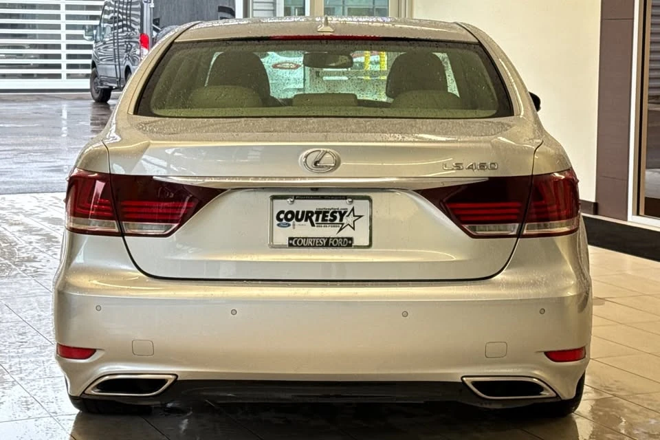 2013 Lexus LS 4th Gen - Image 4 of 14