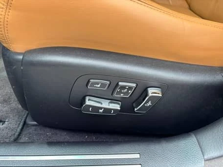 2013 Lexus LS 4th Gen - Image 4 of 8