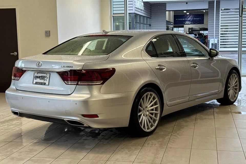 2013 Lexus LS 4th Gen - Image 3 of 12
