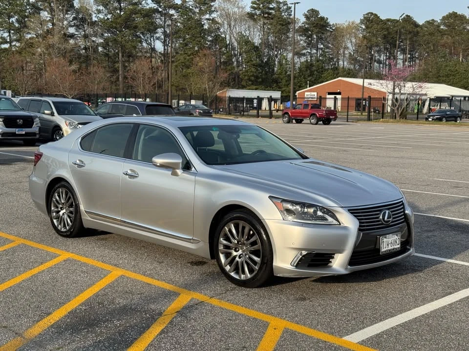 2013 Lexus LS 4th Gen - Image 2 of 16