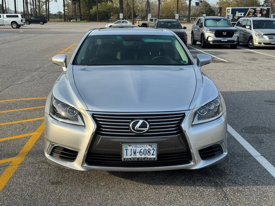 2013 Lexus LS 4th Gen - Image 3 of 16