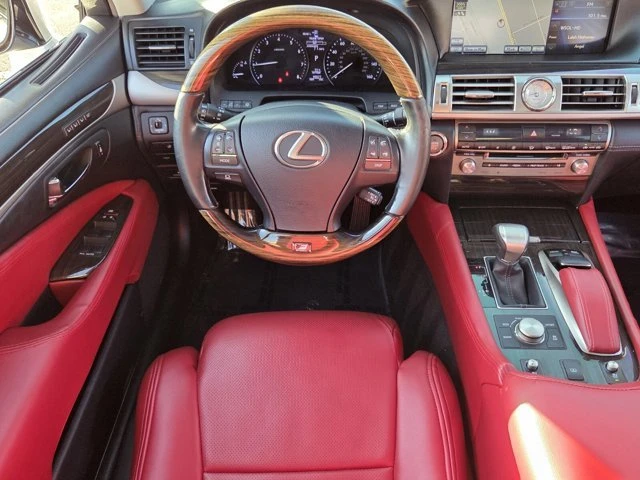 2013 Lexus LS 4th Gen - Image 13 of 19