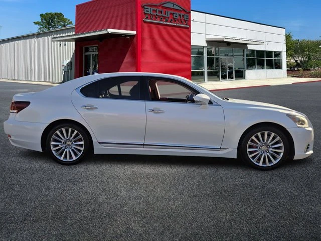 2013 Lexus LS 4th Gen - Image 6 of 19