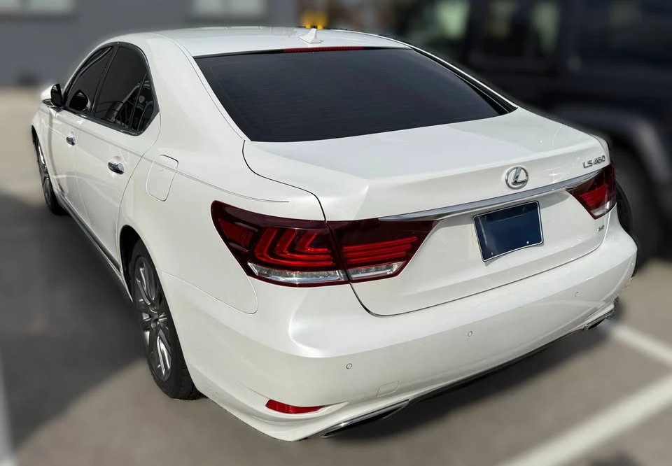 2013 Lexus LS 4th Gen - Image 4 of 10