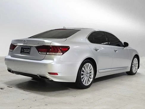 2013 Lexus LS 4th Gen - Image 3 of 17