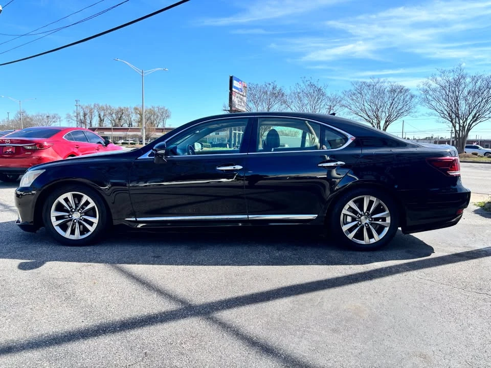 2013 Lexus LS 4th Gen - Image 6 of 20