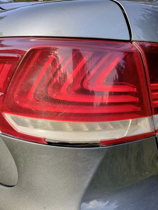 2013 Lexus LS 4th Gen - Image 16 of 16