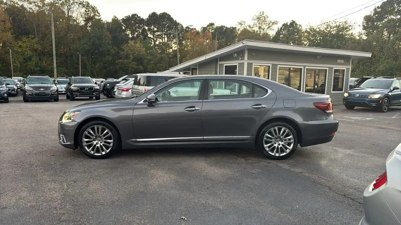 2013 Lexus LS 4th Gen - Image 5 of 20