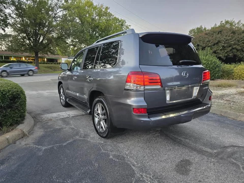 2013 Lexus LX 3rd Gen - Image 18 of 20