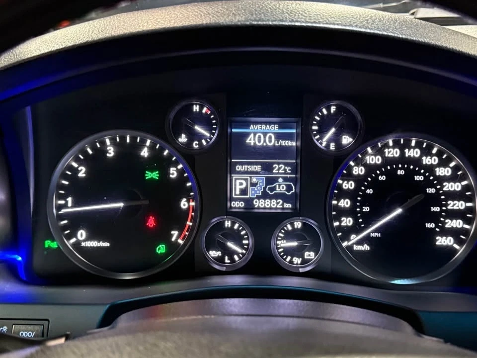 2013 Lexus LX 3rd Gen - Image 13 of 20