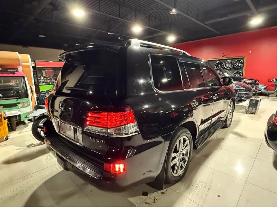 2013 Lexus LX 3rd Gen - Image 6 of 20
