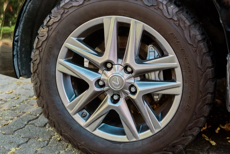 2013 Lexus LX 3rd Gen - Image 17 of 18