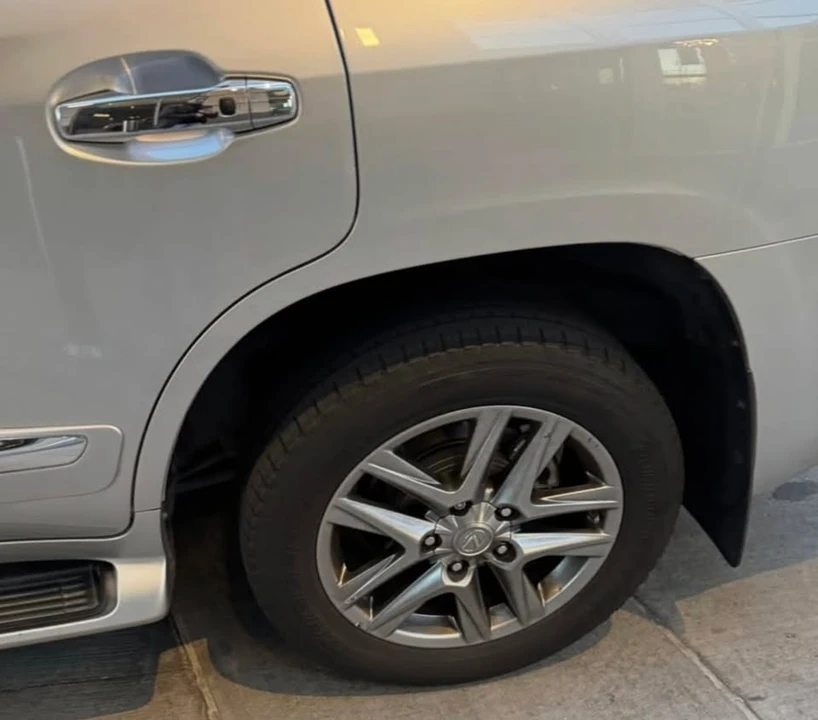 2013 Lexus LX 3rd Gen - Image 4 of 10