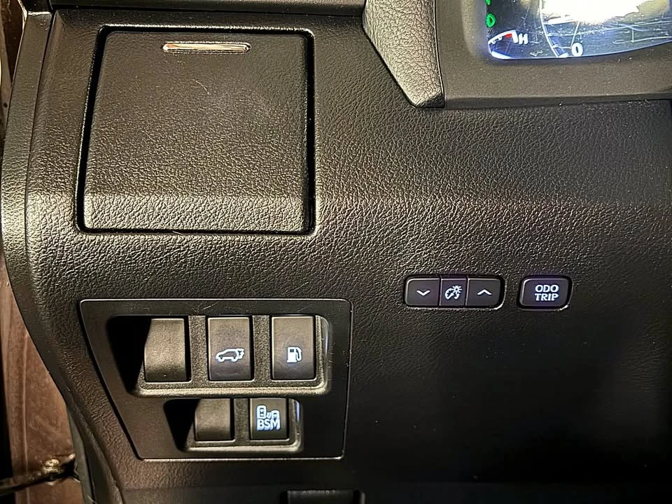 2013 Lexus RX 3rd Gen - Image 17 of 18