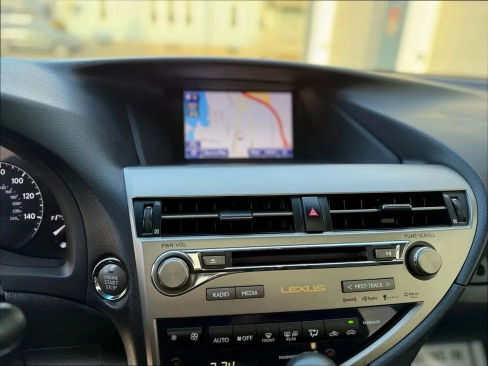 2013 Lexus RX 3rd Gen - Image 17 of 20