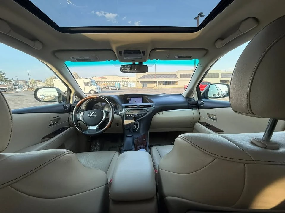 2013 Lexus RX 3rd Gen - Image 16 of 20