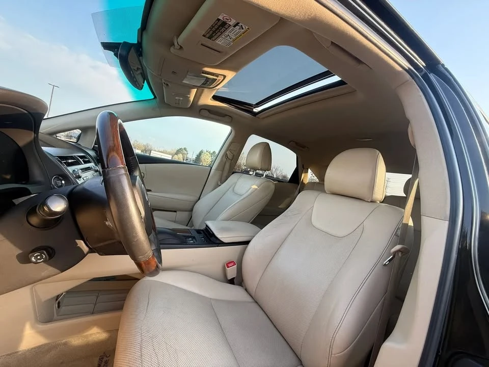 2013 Lexus RX 3rd Gen - Image 11 of 20