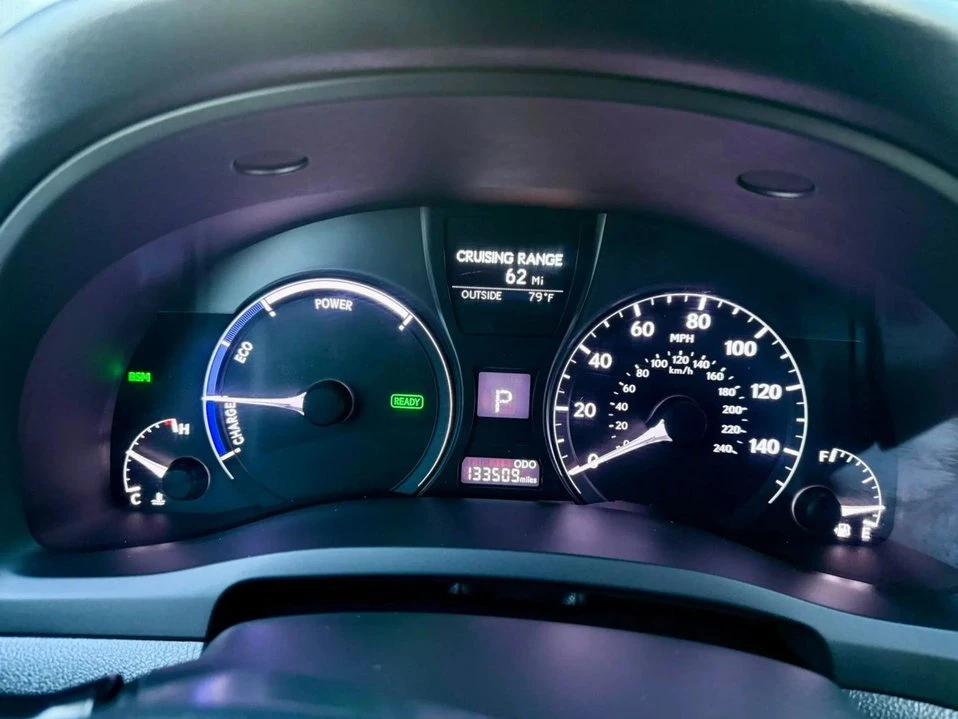 2013 Lexus RX 3rd Gen - Image 6 of 19