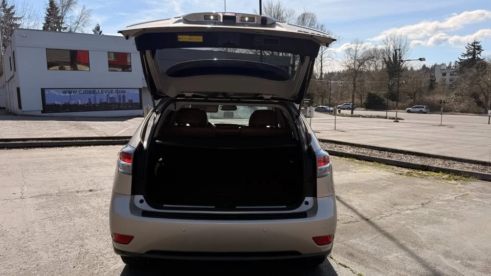 2013 Lexus RX 3rd Gen - Image 9 of 20