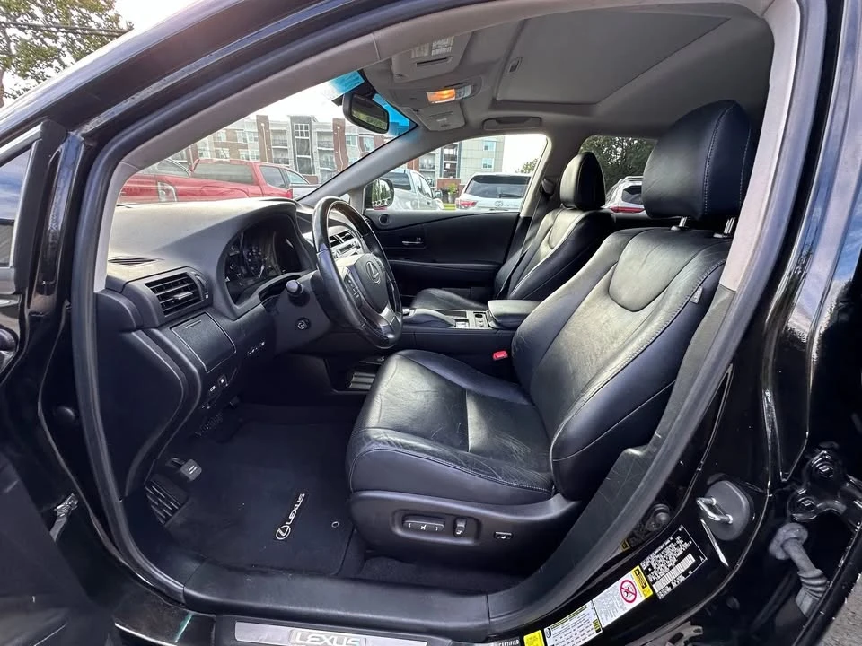 2013 Lexus RX 3rd Gen - Image 10 of 19