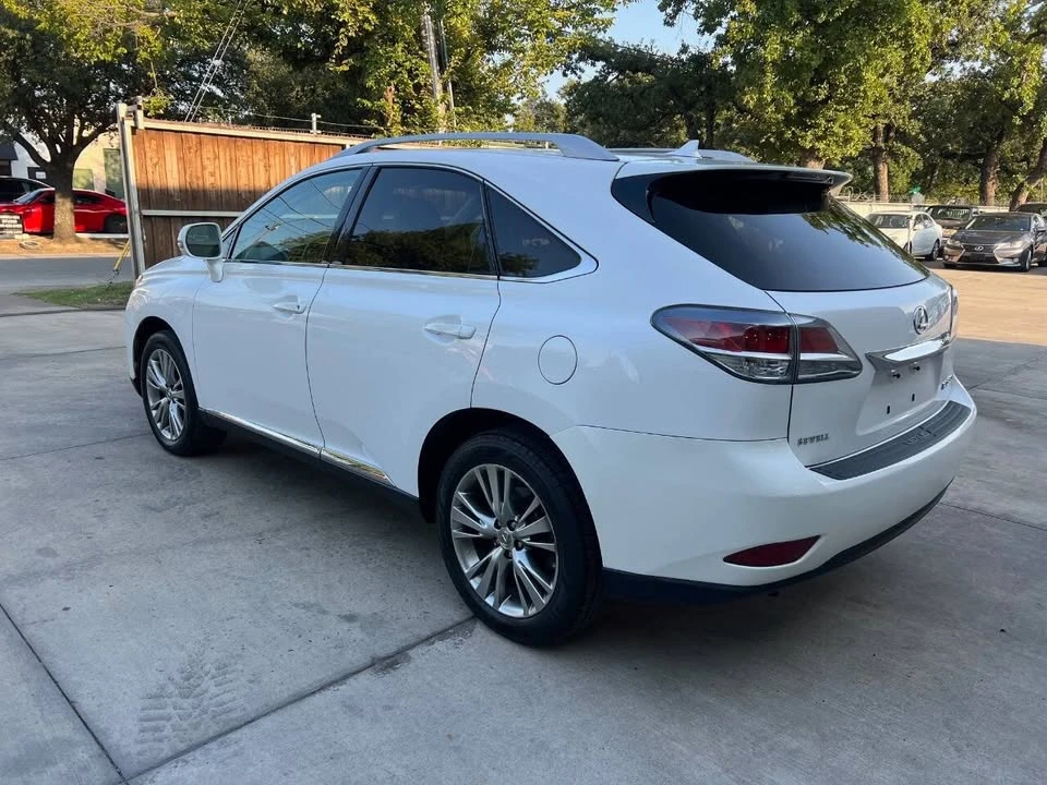 2013 Lexus RX 3rd Gen - Image 8 of 16