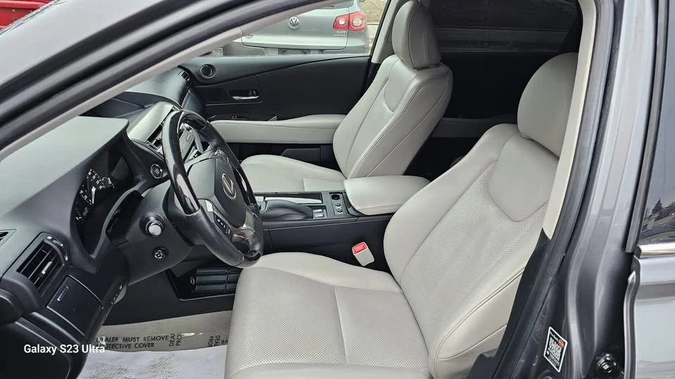 2013 Lexus RX 3rd Gen - Image 10 of 20
