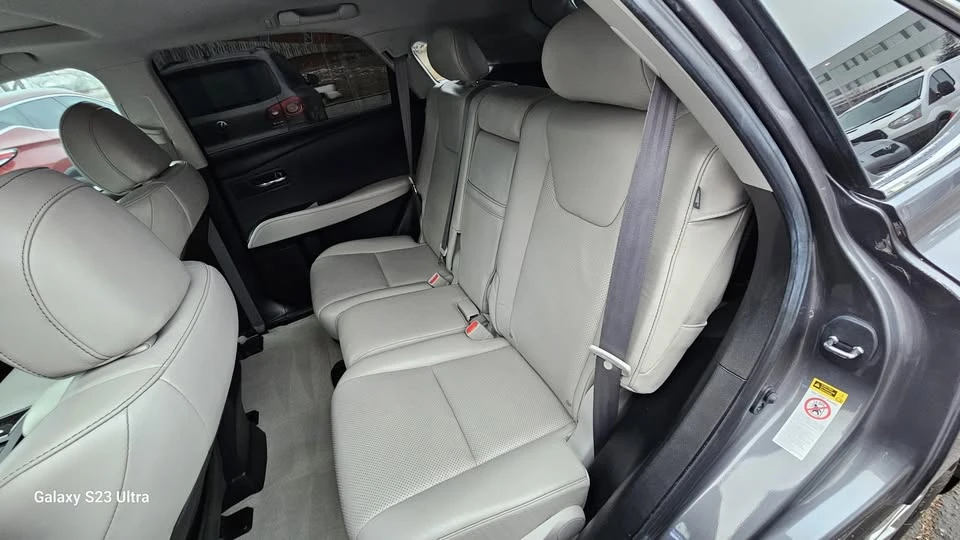 2013 Lexus RX 3rd Gen - Image 16 of 20