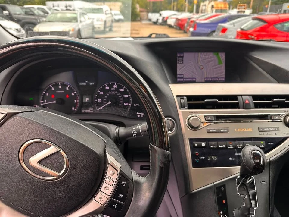 2013 Lexus RX 3rd Gen - Image 16 of 20