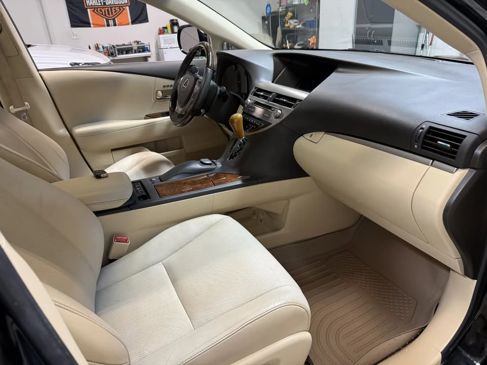 2013 Lexus RX 3rd Gen - Image 12 of 19